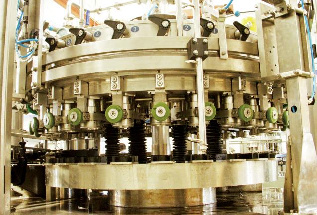 易拉罐饮料灌装生产线